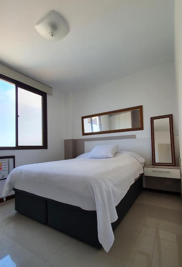 Acolhedor Flat A Beira-Mar Na Barra Da Tijuca Apartment Рио де Жанейро Екстериор снимка